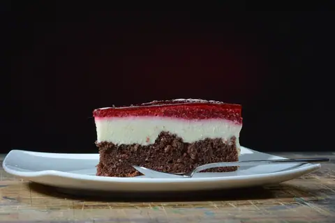 Crave photo 3